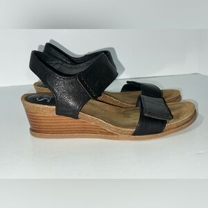 Sofft Verdi Il Black Leather Wedge Sandals Size 8